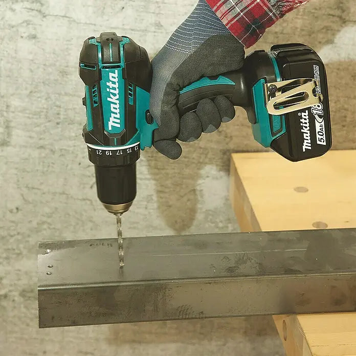 Makita LXT 18V Akku-Bohrschrauber DDF482RFJ 18 V, 2 Akkus, 3 Ah, 62 Nm